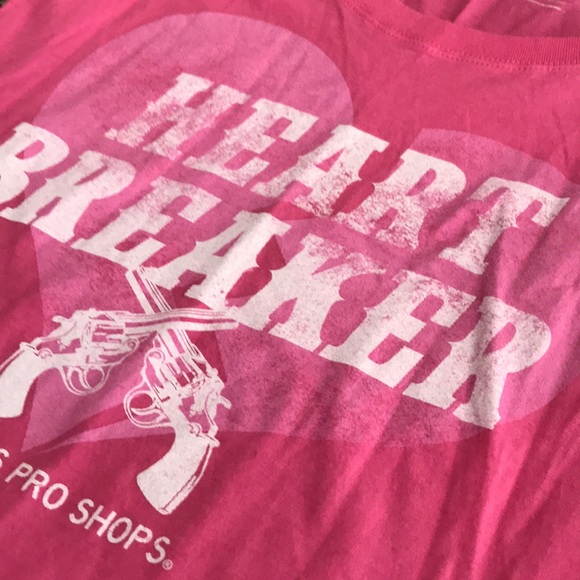 💔 Heart Breaker T-Shirt - Picture 4 of 4